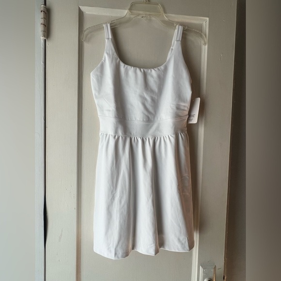 NWT Year of Ours SPORT ACE DRESS White M - Picture 13 of 14
